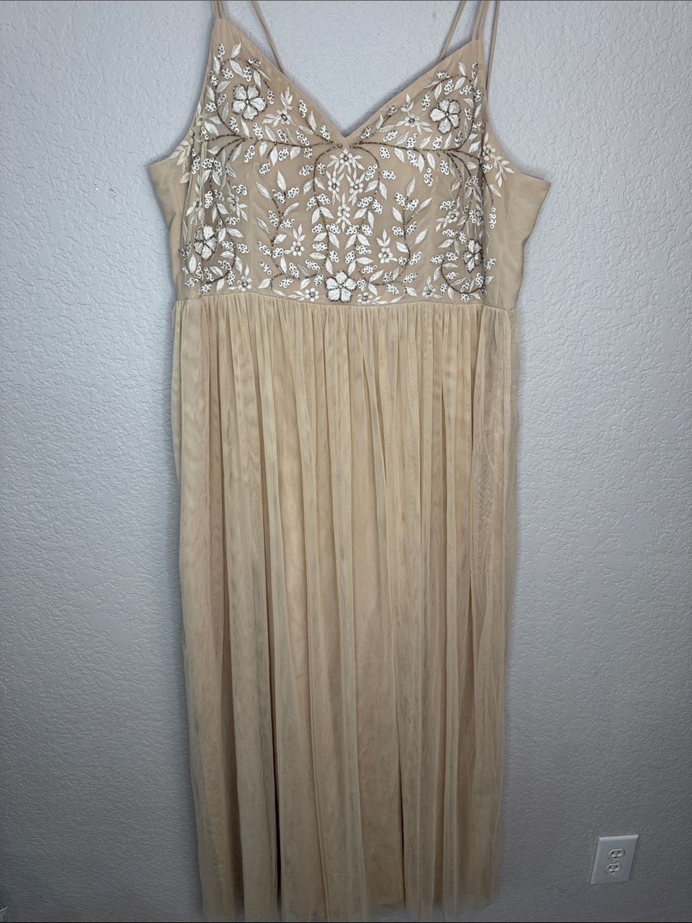 BHLDN Anthropologie Elowen Beaded Gown Dress Size 18 Plus Size Champagne Formal - Picture 3 of 9